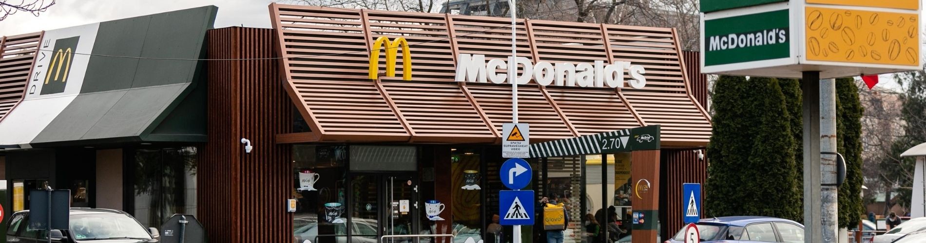 McDonald’s a investit 330.000 euro în digitalizarea restaurantului de tip Drive-Thru din Buzău